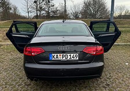Audi A4 1.8 TFSI multitronic S line S line