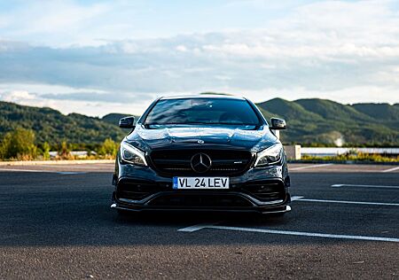Mercedes-Benz CLA 45 AMG Mercedes-AMG CLA 45 4MATIC DCT Me...