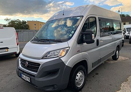 Fiat Ducato Luxusbus Rollstuhlrampe 9 Einzelsitze