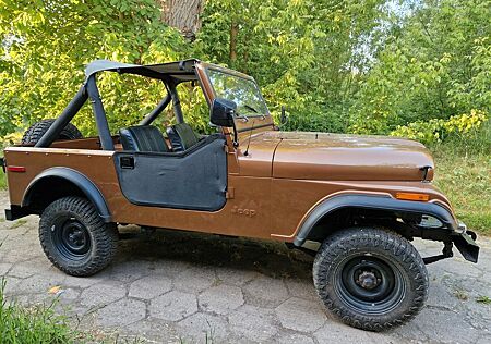 Jeep CJ original, perfect condition + accessories