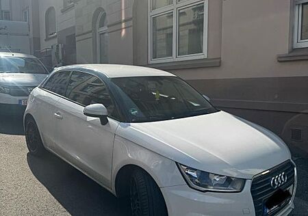 Audi A1 1.4 TFSI -125PS sehr gepflegt