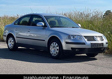 VW Passat Volkswagen Lim. Comfortline/Klima/8 Fach/AHK/