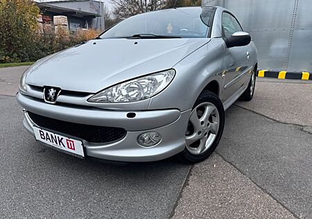 Peugeot 206 Cabriolet CC*LEDER*KLIMAA*SHZ*ALU*TÜV 03/27*