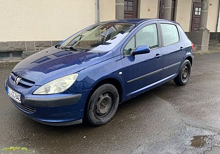 Peugeot 307 , 108PS, TÜV neu, Klimaanlage, guter Zustand