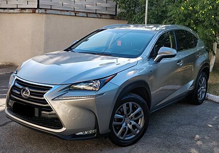 Lexus NX 300 NX 300h Executive Line