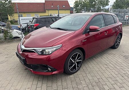 Toyota Auris Hybrid Edition-S+