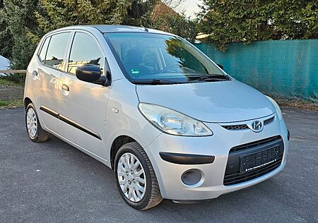 Hyundai i10 Classic 1.1 Lim./ Inspektion + Tüv & AU Neu