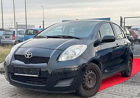 Toyota Yaris Sol TÜV NEU