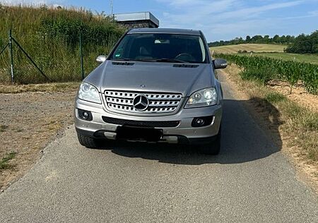 Mercedes-Benz ML 320 CDI 4MATIC - Offroad Paket