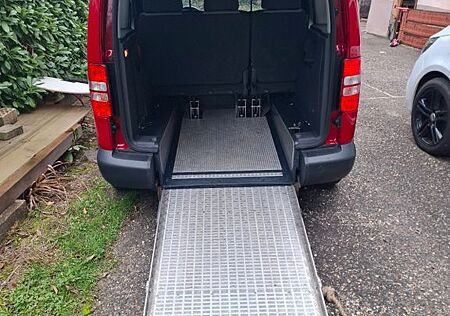VW Caddy Volkswagen 1,2TSI 63kW Trendline 7-Sitzer Trendline