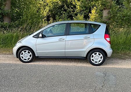 Mercedes-Benz A 160 BlueEFFICIENCY -