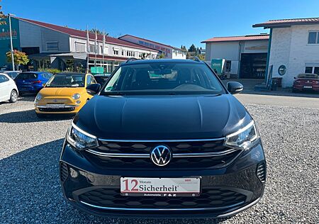 VW Taigo Volkswagen Life 1HAND