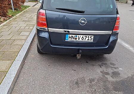 Opel Zafira 2.2 direct -
