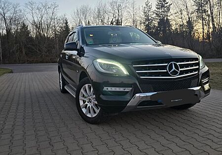 Mercedes-Benz ML 350 BlueTEC 4MATIC -