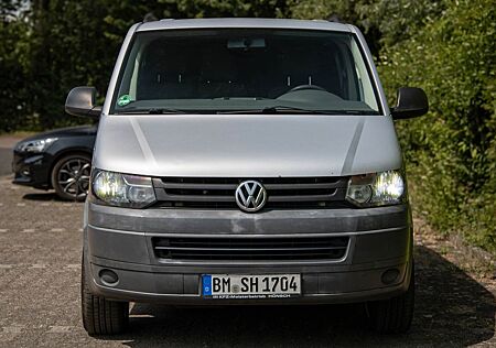 VW T5 Transporter Volkswagen AHK/9 Sitzer/klima