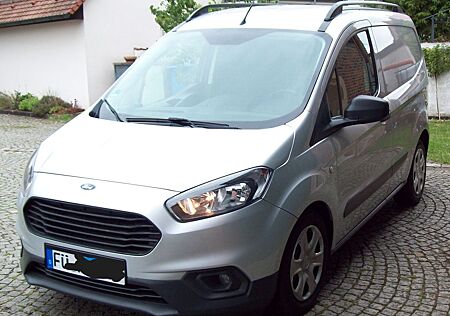 Ford Transit Courier Trend