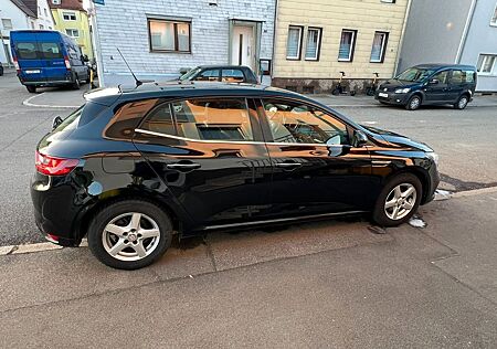 Renault Megane IV dCi 115