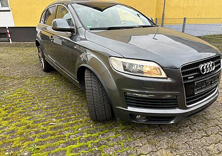 Audi Q7 3.0 TDI (DPF) quattro tiptronic - s line