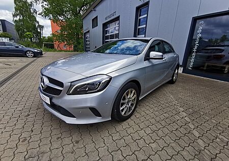 Mercedes-Benz A 200 A 200d Style NAVI LEDER LED RFK