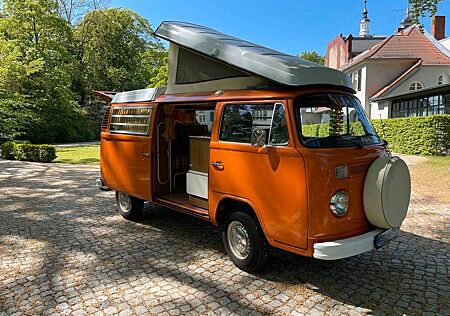 VW T2 Volkswagen T2b / Helsinki / 1973 / TÜV / Motor+Getriebe Neu