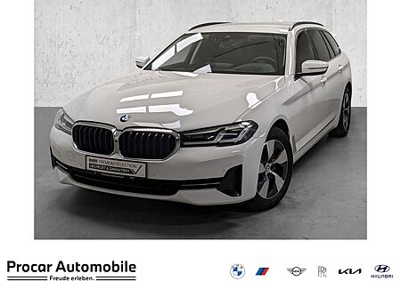 BMW 520d xDrive LCI 360° HuD PA+ DA DAB LED WLAN
