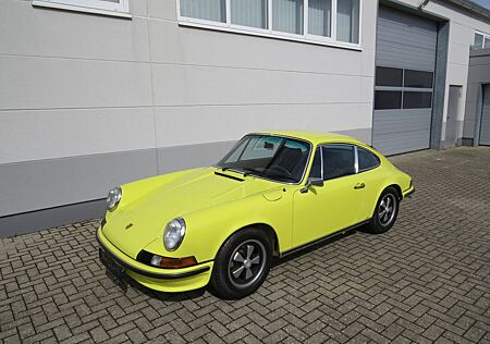 Porsche 911 Urmodell 911 2.4 E Hellgelb F-Modell