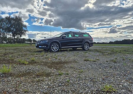 VW Passat Alltrack Volkswagen 2.0 TDI DSG 4MOT 130kW Alltr...