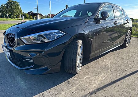 BMW 120i F40 M Sport Steptronic M Sport M-Performanc