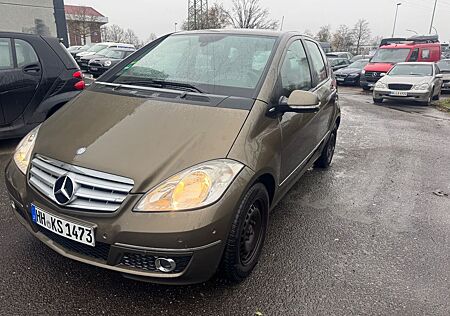 Mercedes-Benz A 180 AVANTGARDE Autotronic AVANTGARDE