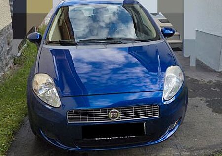 Fiat Grande Punto 1.2 8V Dynamic + TÜV bis 07/2027