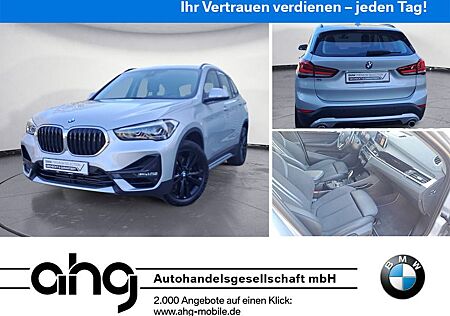 BMW X1 xDrive25i Sport Line Navi ACC AHK Komfortzug.