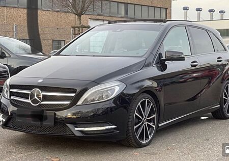 Mercedes-Benz B 200 BlueEFFICIENCY Edition 1 Edition 1