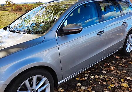 VW Passat Variant Volkswagen 2.0 TSI Highline Variant Highline