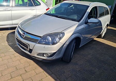 Opel Astra H Caravan Innovation "110 Jahre"