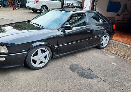 Audi S2 2.2 Coupe -