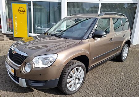Skoda Yeti *AHK+SHZ+8-fach bereift+Klimaanlage*