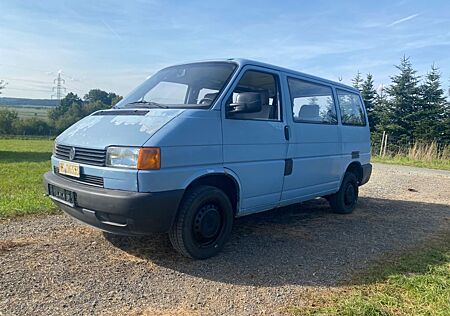 VW T4 Caravelle Volkswagen T4 Bundeswehr