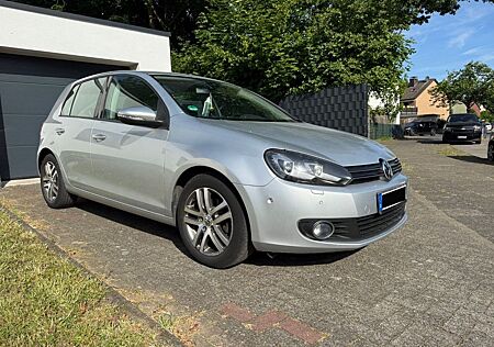 VW Golf Volkswagen 1.6 TDI BlueMotion BlueMotion