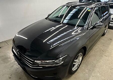 VW Passat Variant Volkswagen Passat Var.2.0TDI DSG Business/Virtual/LED/12500