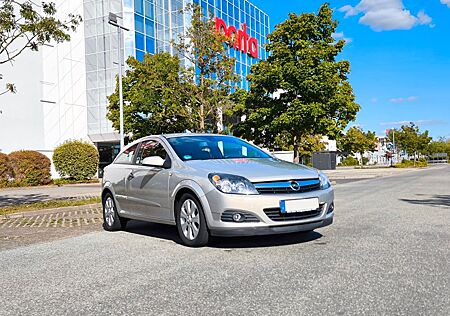 Opel Astra H GTC 1.4 Twinport Easytronic GTC