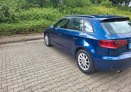 Audi A3 1.2 TFSI Ambiente Sportback Ambiente