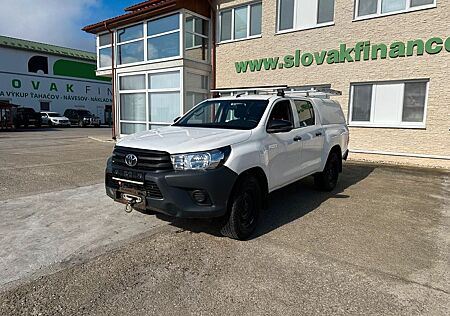 Toyota Hilux 2,4D 4x4 MANUAL vin 673