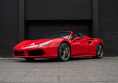 Ferrari 488 Spider *LOWMILAGE*CARBON*SCUDERIA*CAMERA