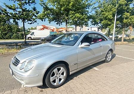 Mercedes-Benz CLK 200 KOMPRESSOR ELEGANCE Elegance