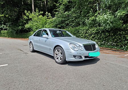 Mercedes-Benz E 200 KOMPRESSOR AVANTGARDE Avantgarde