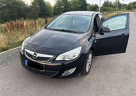 Opel Astra 1.4 ecoFLEX Cosmo 74kW Cosmo