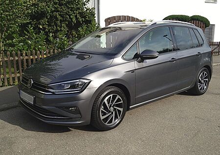 VW Golf Sportsvan Volkswagen 1.5 TSI mit Top Ausstattung