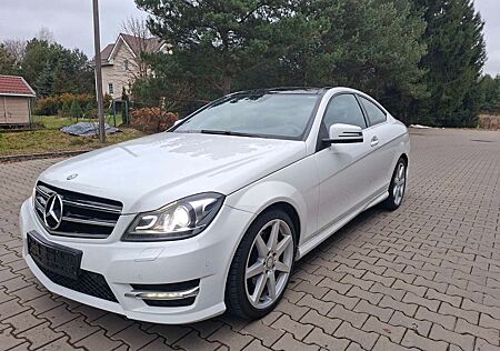 Mercedes-Benz C 350 4Matic Full, AMG