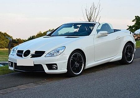 Mercedes-Benz SLK 300 SLK-Klasse Roadster Sport-Edition (AMG)