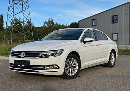 VW Passat Volkswagen Lim. Comfortline BMT*ACC*Navi*Euro6*6Gang